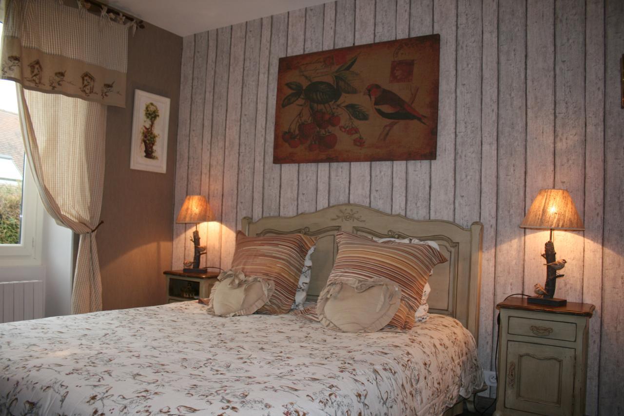 Chambres D'Hotes Le Petit Nailly Маньї-ле-Амо Екстер'єр фото